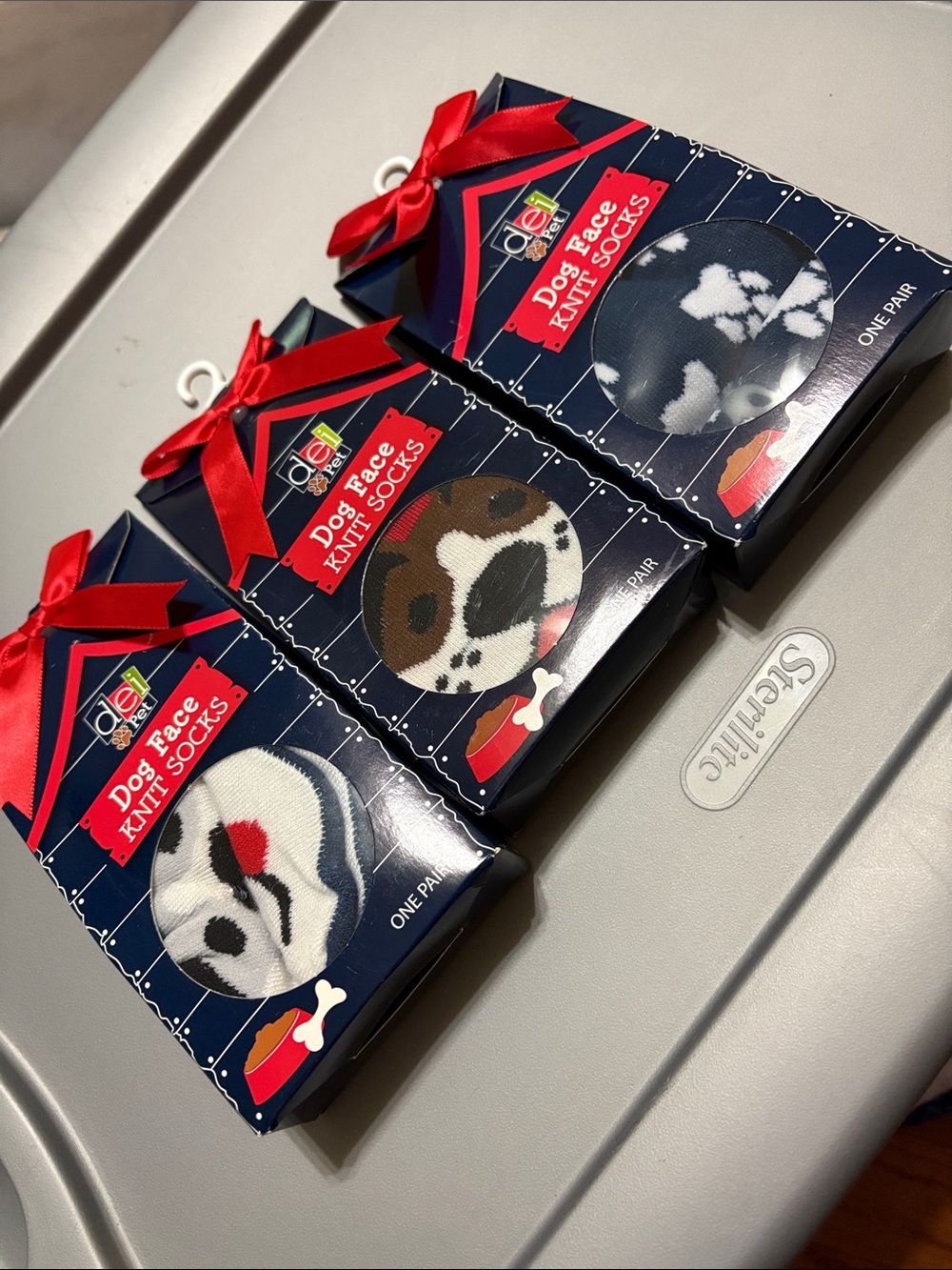 NWT Dog Face Knit Socks